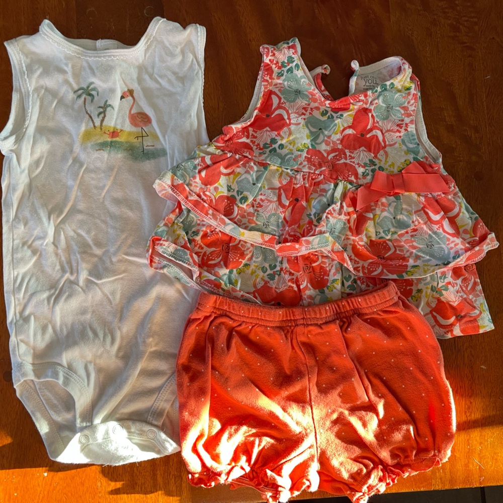 Sleeveless onesie with matching shorts & sleeveless top